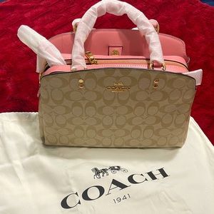 COACH